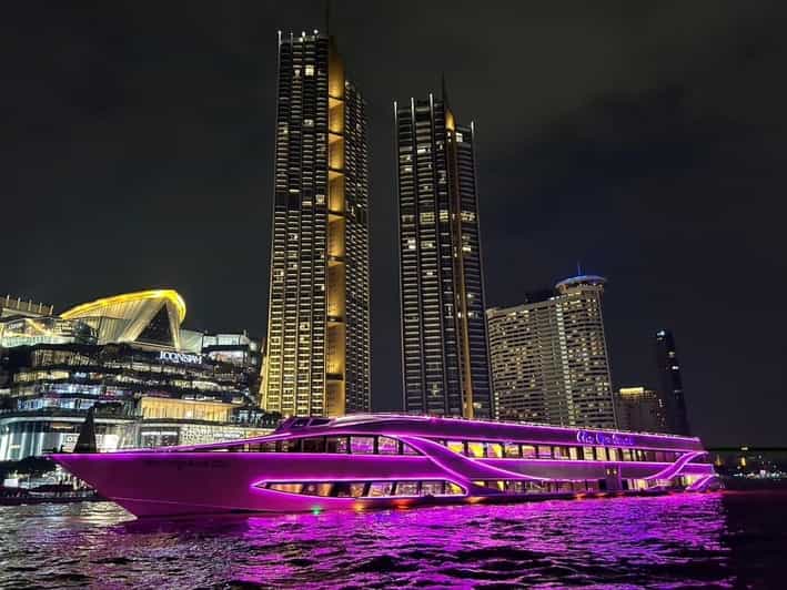Bangkok: Opulence Luxury River Dinner Cruise - Live band on two decks and the rooftop view under the stars
