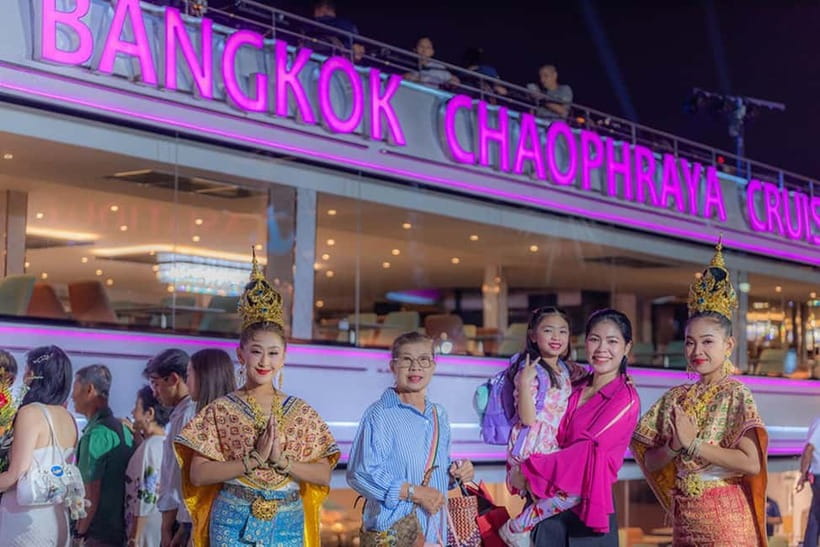 Bangkok: The Newest Luxury 5-Star Bangkok Chao Phraya Cruise - Key things I’d mark on your map before you go