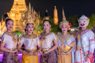 Bangkok: The Newest Luxury 5-Star Bangkok Chao Phraya Cruise - Dinner cruise vs sunset cruise: same deal, different mood