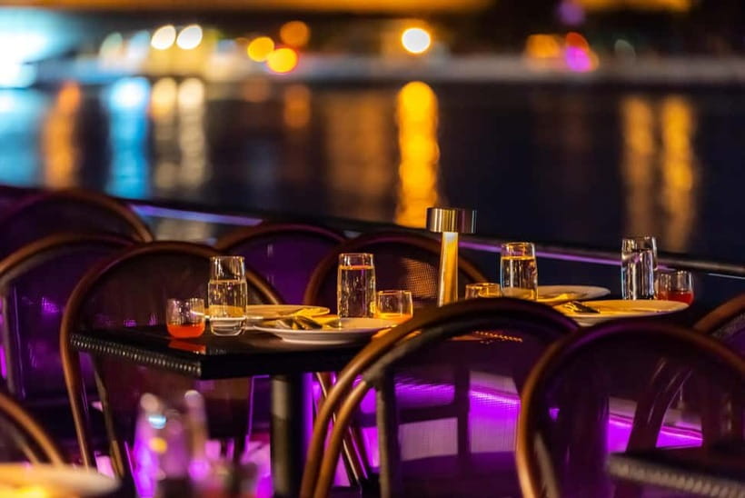 Bangkok: The Newest Luxury 5-Star Bangkok Chao Phraya Cruise - The cruise itself: what you actually see for those 2 hours