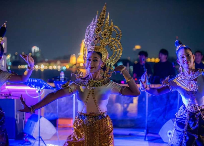 Bangkok: The Newest Luxury 5-Star Bangkok Chao Phraya Cruise - Live music and Thai dance: where the evening turns from food to show
