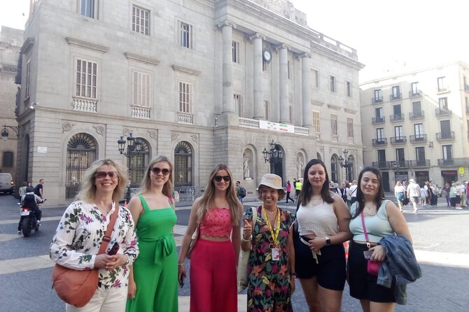 Barcelona Premium: Gothic, Montjuic, Sagrada Familia & Park Güell - Catedral, St. James Square, and Santa Maria del Mar: Why Exterior Stops Still Matter