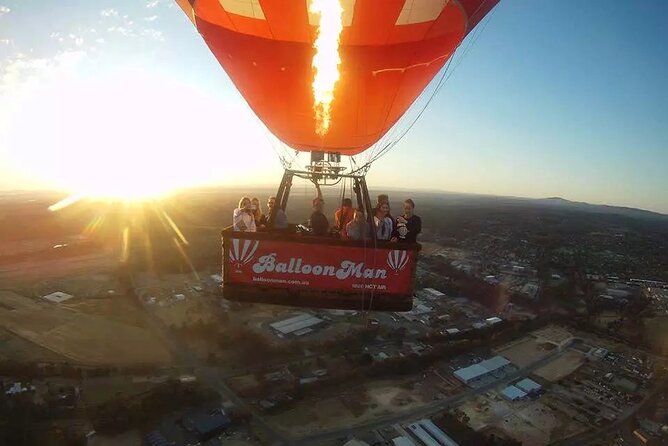Bendigo Premium Balloon Flight plus buffet champagne breakfast - What you’ll see from above: city landmarks and the Yarra River