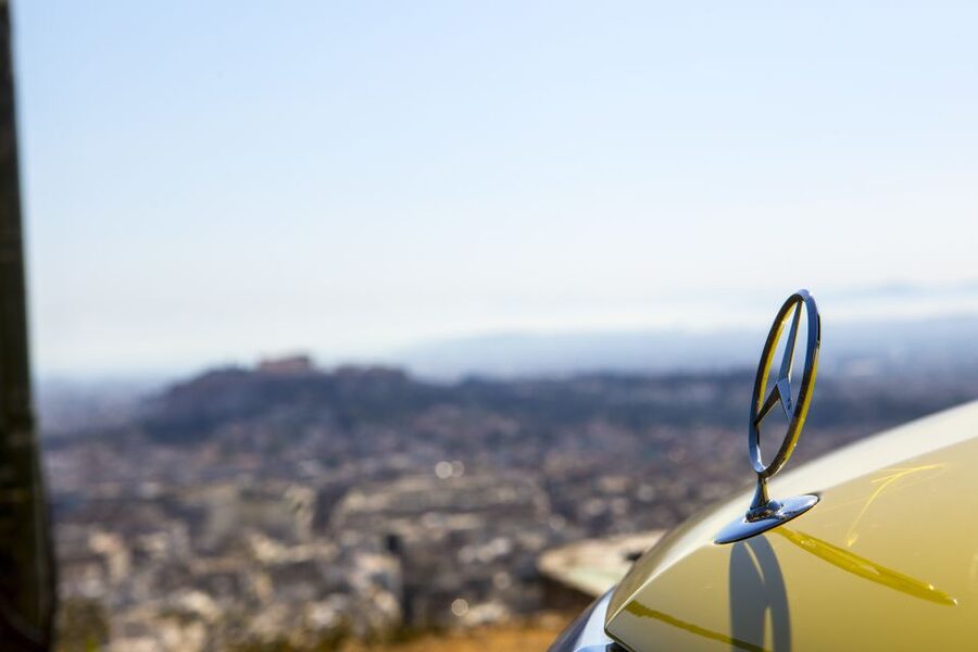 Best of Athens Highlights Luxury Half Day Private Tour - Acropolis walking route: Propylaea to Odeon, without wasting time
