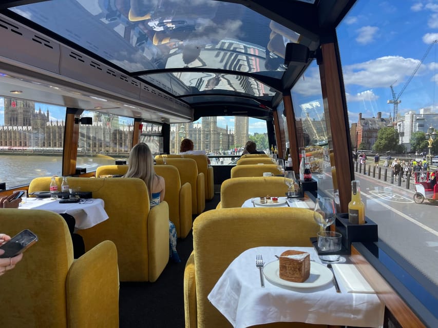 Best of London by LE GRAND - London's Luxury Bus Tour - Meet the LE GRAND bus: small-group comfort from Green Park