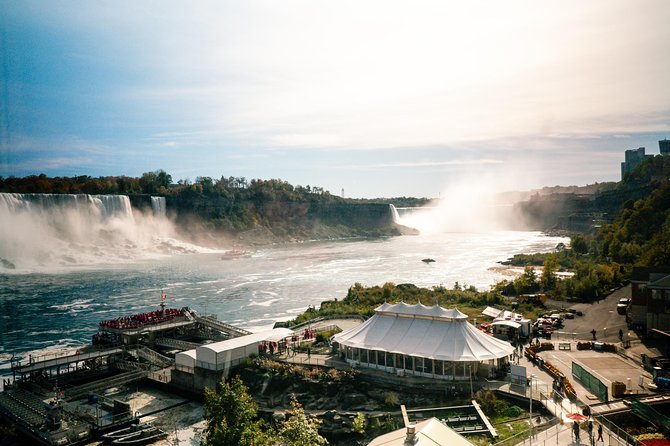 Best of Niagara Falls Canada Premium Tour: Behind Falls and Boat - Journey Behind the Falls: bedrock tunnels at 125 feet down
