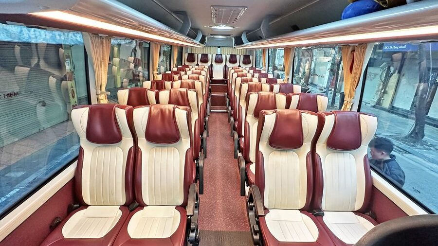 BestSeller - 2 Day 5-Star Overnight Cruise of Highest Safety - Day 1: from Halong Bay waters to Lan Ha Bay lagoons