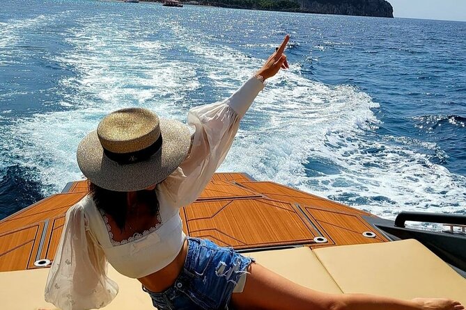 Blue Cave & Hvar, 5 Islands Speedboat with Luxury Seats in Shade - Stop 2: Komiža Free Time (Mama Mia Film Town Vibes)