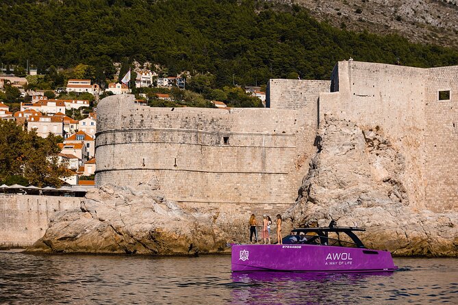 Blue Cave Premium Half-Day Tour with Panoramic Old Town View - Stop 2: Šunj Beach for real sand time and easy cocktails
