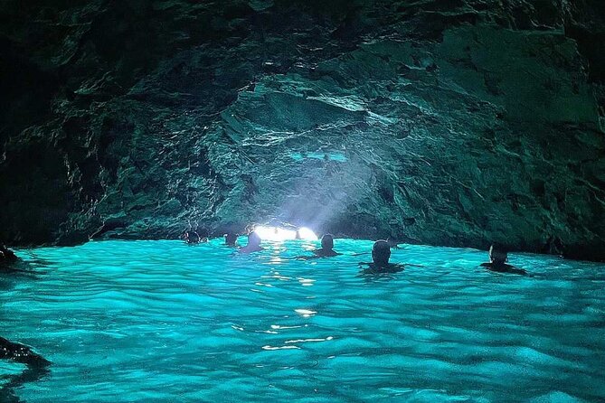 Blue & Green Cave Experience: Drinks, Snorkeling & Šunj Beach - Key highlights you’ll care about