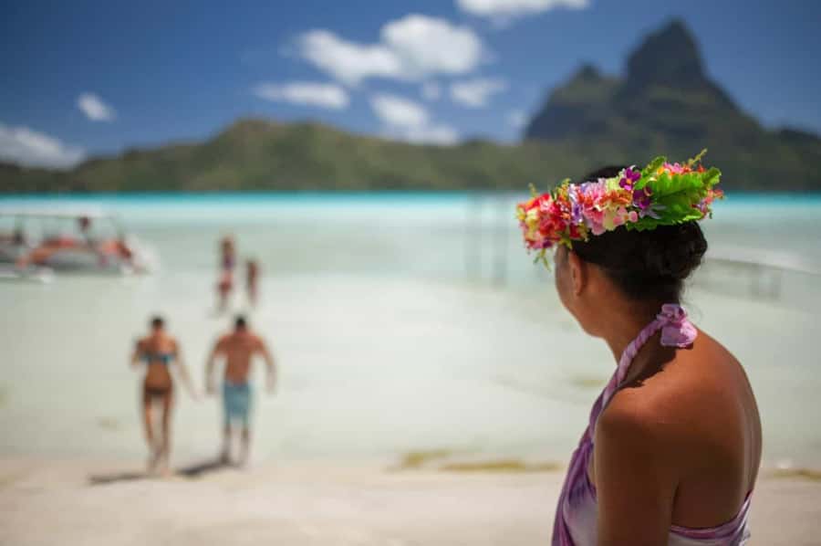 Bora Bora Luxury Tour and Beach Picnic - The snorkeling-and-food pacing: how to make the day work for you