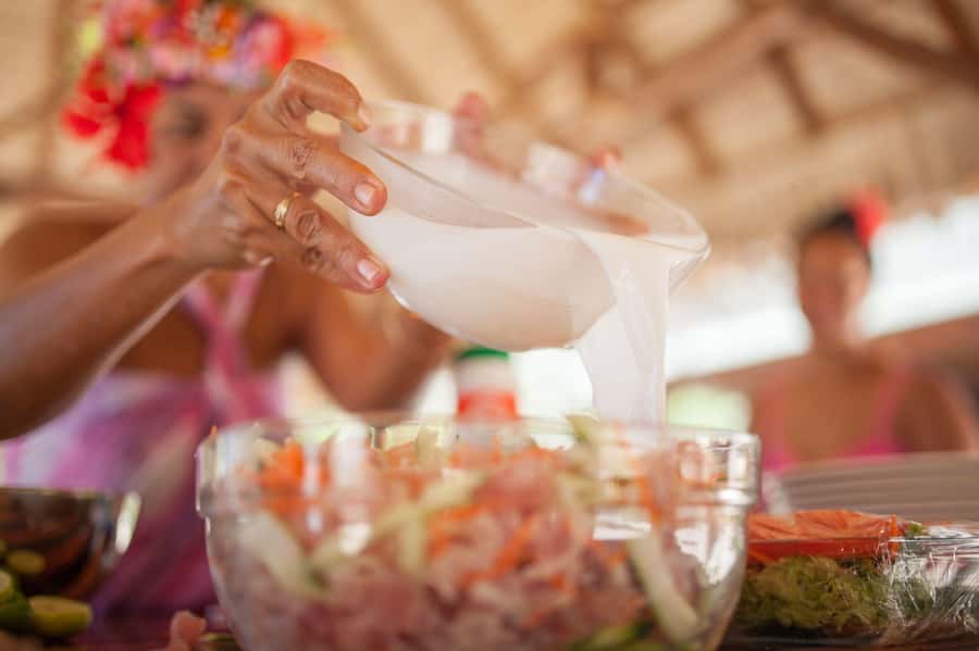 Bora Bora Luxury Tour and Beach Picnic - Logistics in plain language: pickup, transfers, and what to carry
