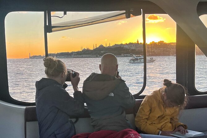 Bosphorus Sunset Cruise with Live Guide on Luxury Yacht - Ottoman Palaces on the Asian Shore: Küçüksu Pavilion and Beylerbeyi Palace