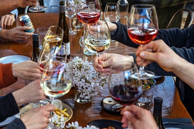 Boutique Wine Tour - visit Central Otago, 4 Wineries & Lunch - Price and value: what $173.14 really buys you