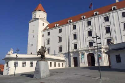 Bratislava Private Premium 3 hour Walking Tour - Bratislava Castle Walk-Up: Danube Views and the Baroque Garden