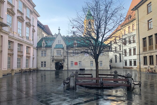 Bratislava Private Premium 3 hour Walking Tour - Price and Pacing: Is It Worth $265.05 Per Group?