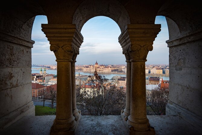 Budapest in a Day Private Luxury Sightseeing Tour - Lunch at Central Market Hall: good break, your choice, your pace