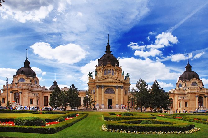 Budapest in a Day Private Luxury Sightseeing Tour - Time at Heroes’ Square and Vajdahunyad Castle: statuary and story in City Park