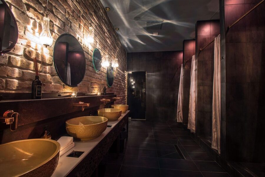 Budapest: Mandala Day Spa & Luxury Pool Experience - The relaxation area: where you actually recharge