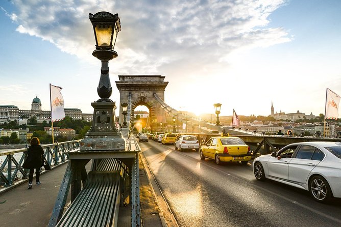 Budapest Private Luxury Sightseeing Tour with Guide and Transport - Hungarian Parliament Building: A Photo Stop with Real Context