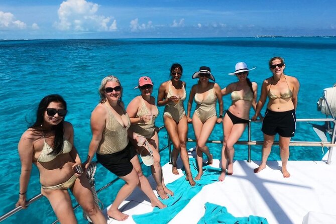 Cancun Sailing Catamaran Islas Mujeres With Luxury Beach Club - Meeting points and dock timing: the small thing that can ruin your day