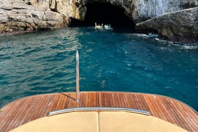 Capri Premium Boat Tour and City Visit Free Bar and Aperitif - A Tight 7–8 Hours: How the Day Flows (and Why You’ll Like It)