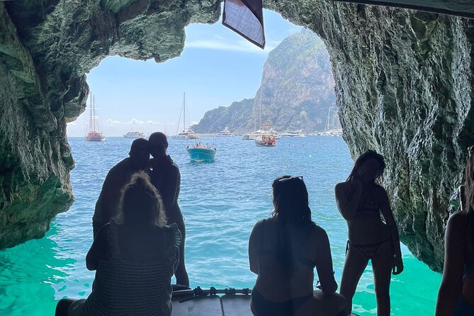Capri Secret Corners by Boat Premium Tour with Local Captain - Faraglioni, Malaparte Villa, and the Scugnizzo statue: postcard views with context