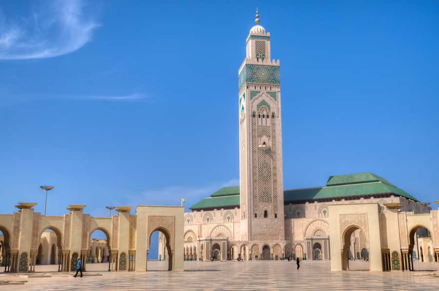 Casablanca: Hassan II Mosque Premium Tour with Entry Ticket - Comfort and transport through Casablanca traffic