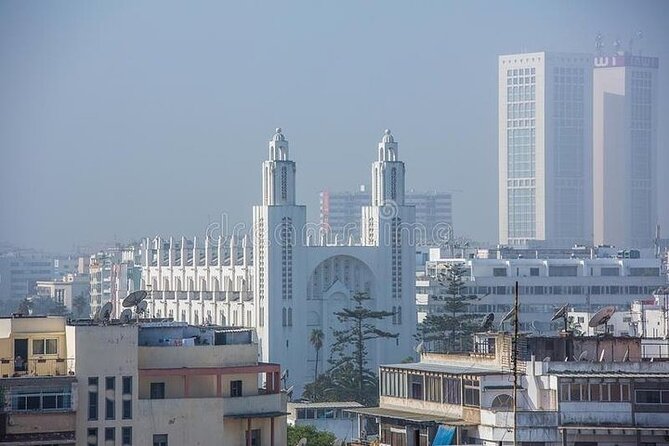 Casablanca luxury day tour - Ain Diab Corniche: Atlantic Air and a Seaside Break From City Noise