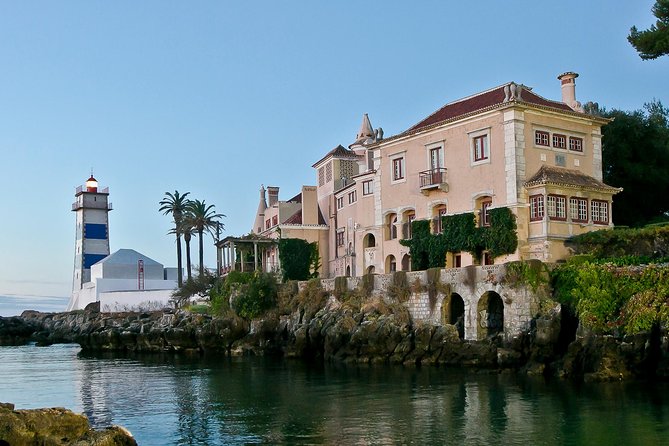 Cascais: Glamour and Decay by The Lisbon Coastline - Private Tour - Centro Histórico de Cascais and the citadel feel