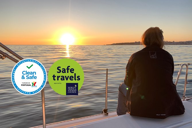 Cascais Private Luxury Sunset 2h Cruise with a drink - A 2-Hour Private Sunset Plan in Cascais Marina