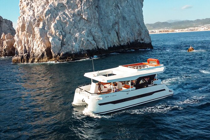 Catamaran - Luxury Private Tour - Should you book this luxury private catamaran in Cabo?