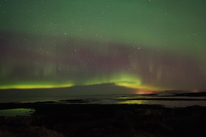 Chasing Aurora Borealis with Warmth and Treats in Premium Tour! - Photography Help: How to Get Better Shots Without Freezing Your Hands