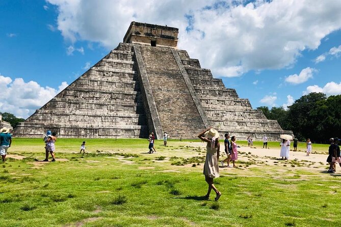 Chichén Itzá Premium Cenote y valladolid Day Tour - Chichén Itzá Premium Cenote y Valladolid: what the day really feels like
