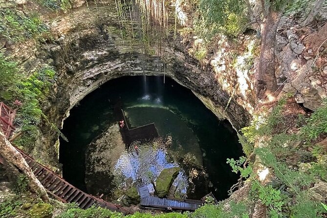 Chichén Itzá Premium Cenote y valladolid Day Tour - Logistics that matter: meeting point, early start, and group size