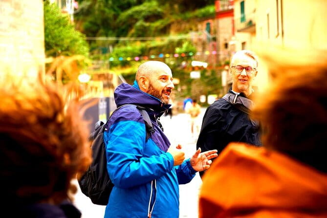 Cinque Terre & Pisa Premium Tour from Florence - Pisa in 30 Minutes: Leaning Tower Viewing Without Tower Tickets