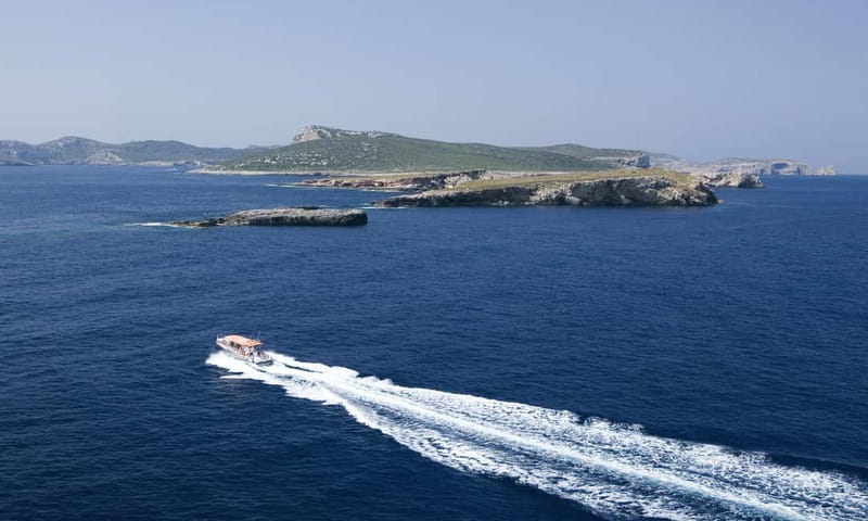 Colonia Sant Jordi: Premium & Fast Boat Tour around Cabrera - Why Cabrera’s waters are a big deal from Colonia Sant Jordi