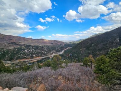Colorado Springs: Pikes Peak Luxury Jeep Tour - A luxury Jeep ride with A/C, heat, and a Skytouch roof