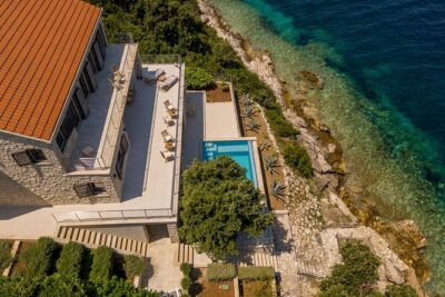 Croatia Luxury Villa and Yacht Combo Package on Korcula Island - Day 1: Cavtat to Korčula, plus that welcome-onboard feeling