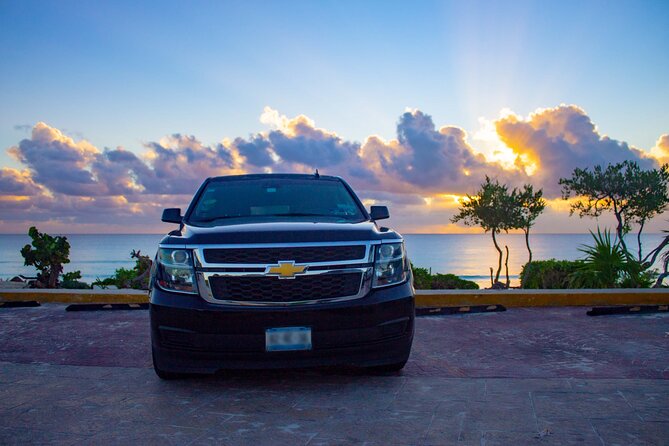 Departures in Luxury SUV from Costa Mujeres to Cancun Airport - Costa Mujeres to Cancun Airport in a Private Luxury SUV (Up to 6)