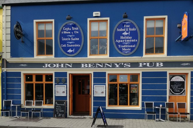 Dingle Town & Peninsula Private Chauffeur Driven Day Tour From Killarney Luxury - Luxury Pickup and a Chauffeur-Driven Pace That Actually Feels Relaxing