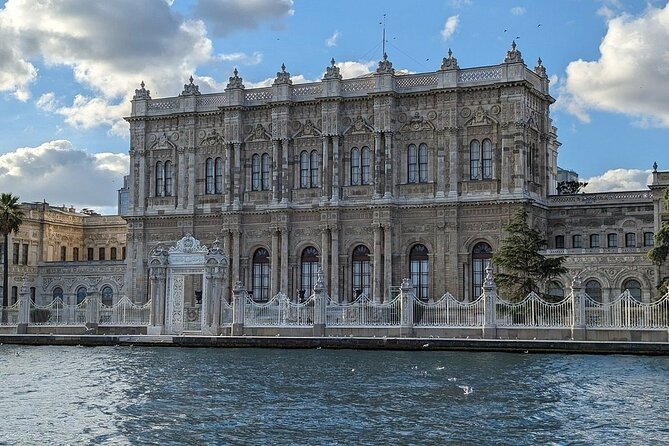 Dolmabahçe Palace and Sunset Tour on Luxury Yacht - Kucuksu Palace, Beylerbeyi Palace, and the Art of Ottoman Summer Living