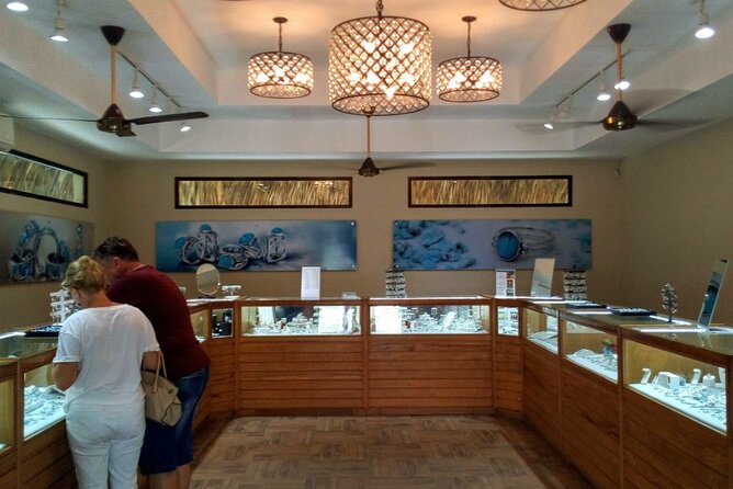 Don Lucas Cigar Factory & Store + Premium Rum Tasting (3 hours) - Pickup, timing, and group size: the smooth-day checklist