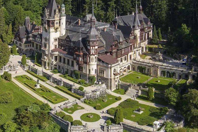 Dracula and Peles Castles Premium Tour with Hotel pick-up - If Peles is closed: Rasnov Medieval Citadel instead