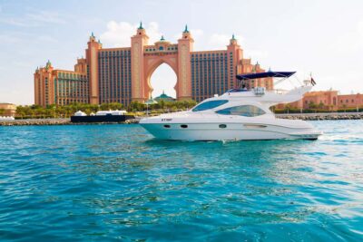 Dubai: Atlantis and Burj Al Arab Cruise on Luxury Yacht - The route you’ll actually enjoy (Palm, Atlantis, Burj al Arab)