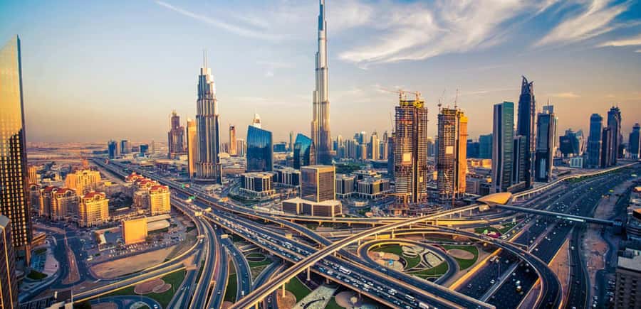 Dubai: City Tour with Professional Guide in Luxury Car - What Makes This Dubai Luxury Car Tour Feel Effortless