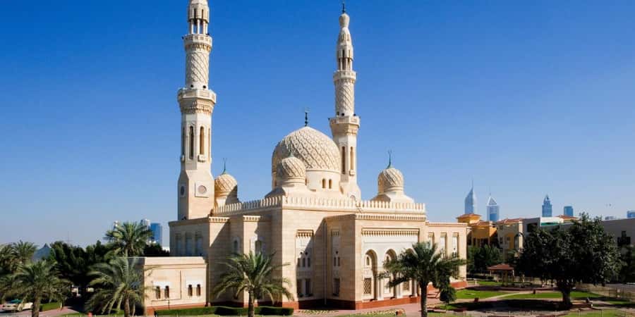 Dubai: City Tour with Professional Guide in Luxury Car - How the Route Gives You Old Dubai and New Dubai in One Shot