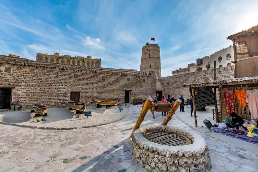 Dubai: City Tour with Professional Guide in Luxury Car - Dubai Mall and the Burj Khalifa Area: The Perfect Ending Point