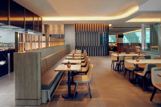 Dubai International Airport Plaza Premium Lounge at Terminal 3 - Seating, Noise, and the Calm You’re Paying For