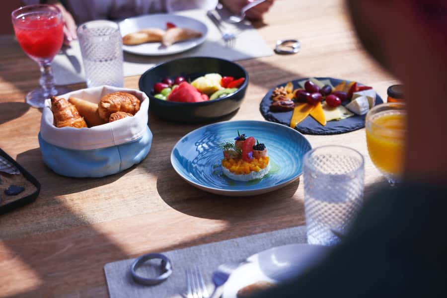 Dubai: Luxury Balloon Flight with Michelin-Curated Breakfast - Key Things That Make This Balloon + Breakfast Special